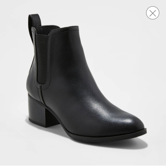 Shoes - Black slip on ankle boots size 9